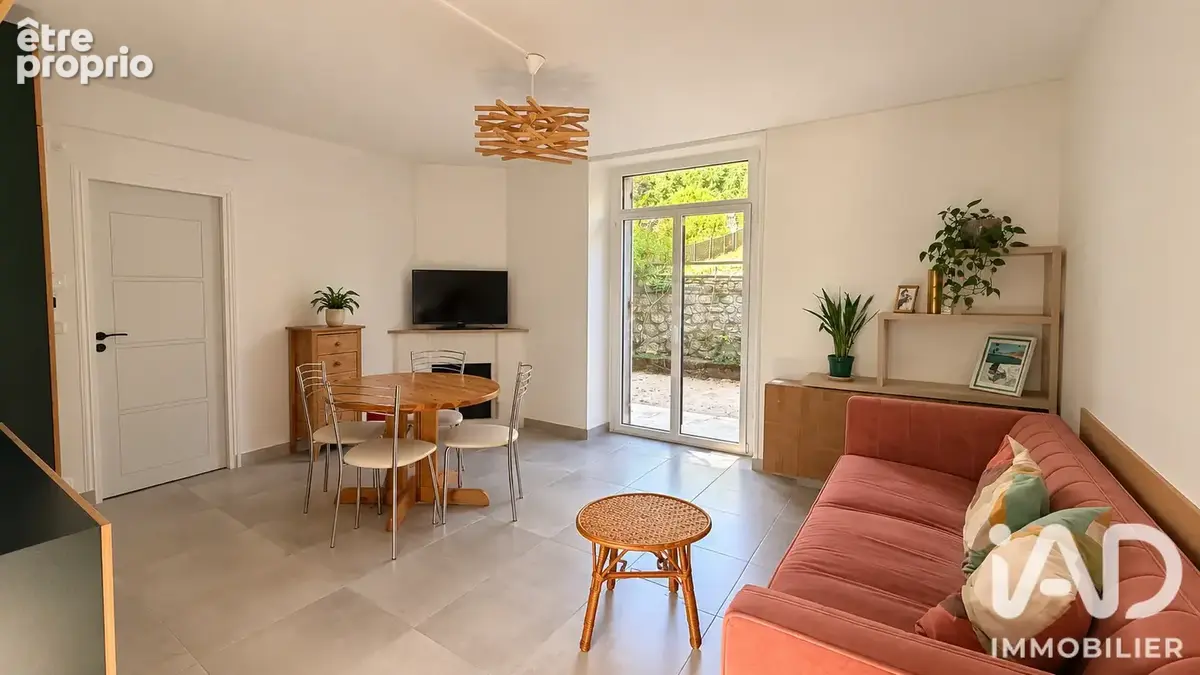 Photo 1 - Appartement à VAUREAL