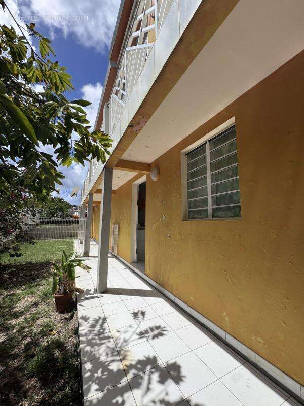 Maison à SAINTE-ANNE