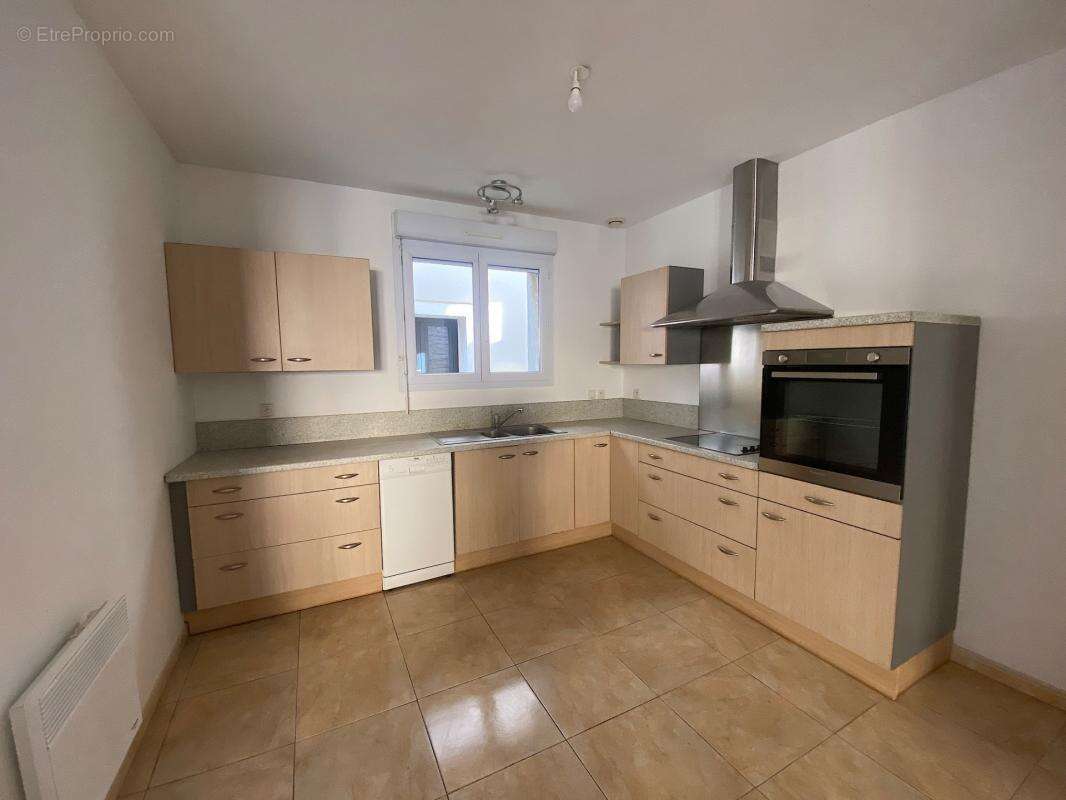 Immeuble de rapport comprenant 4 appartements T3 à vendre AIRE SUR L'ADOUR (40) - photo 5