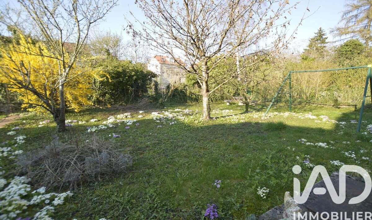 Maison 115 m² à Moulins-Les-Metz  - photo 6