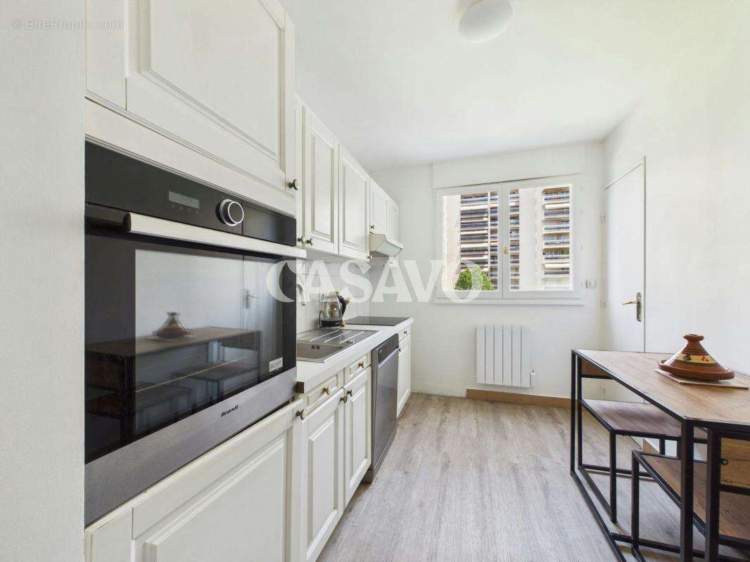 Vente Appartement 3 pièces de 84m² - 69004 Lyon - photo 7