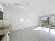 Photo 1 - Appartement à SAINT-JULIEN-DE-CONCELLES