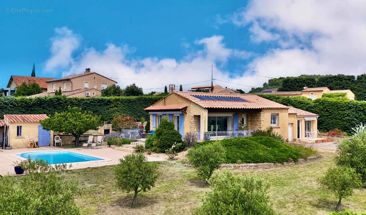 Maison à RASTEAU