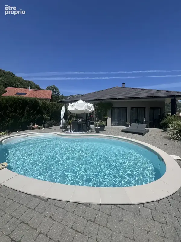 Photo Maison à Champfromier au prix de 755 000€