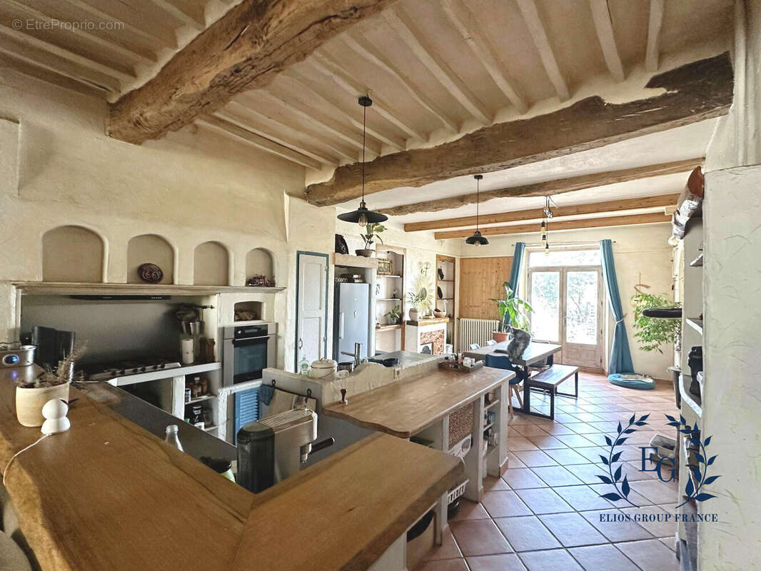 Maison à ROUGIERS