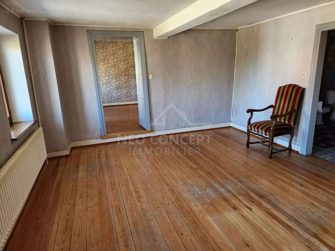 Maison à WINGEN-SUR-MODER