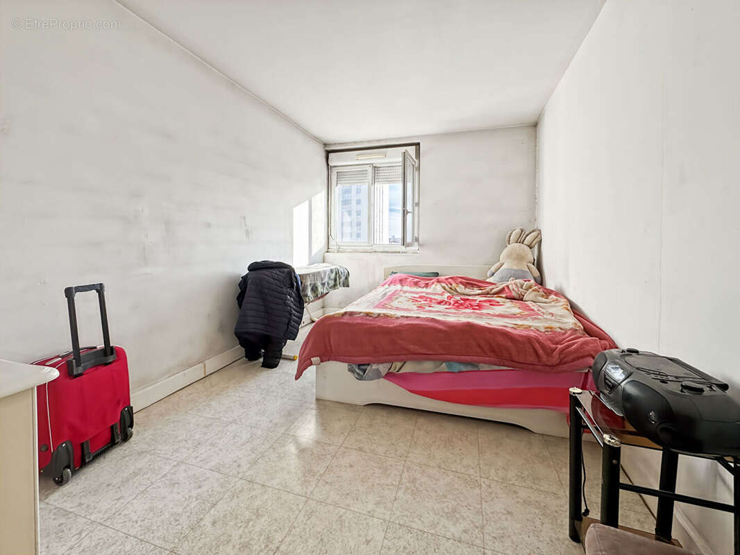 Appartement à ROSNY-SOUS-BOIS