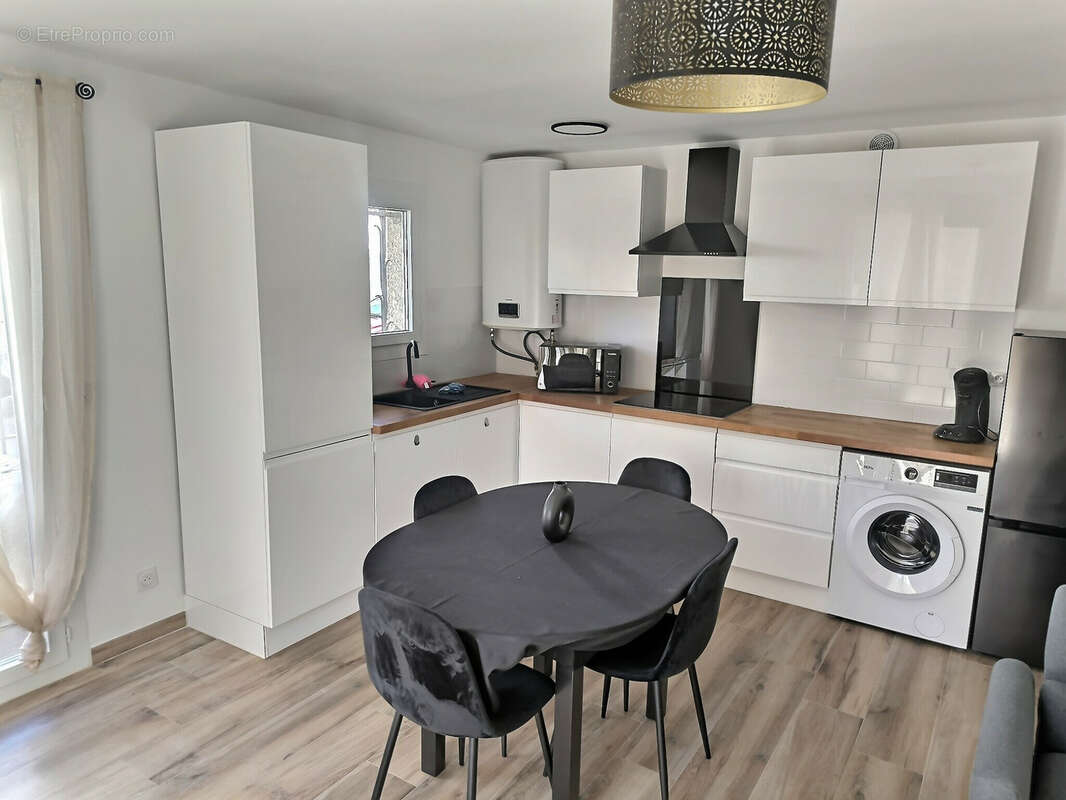 Appartement à LUNEL