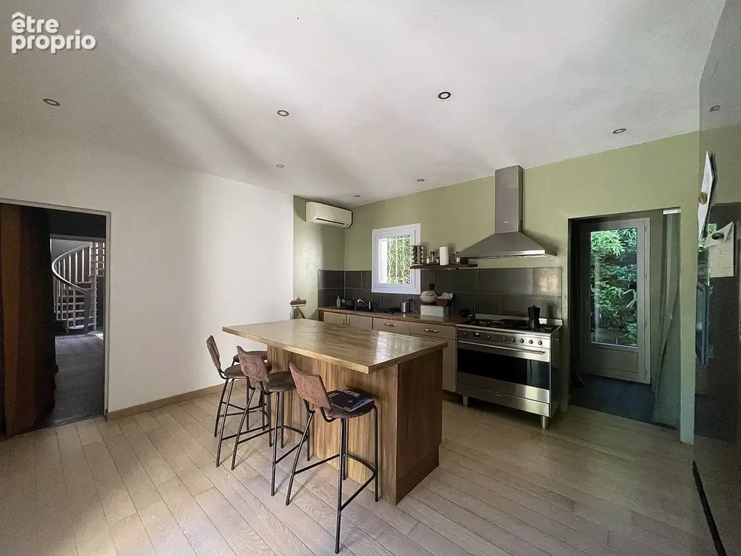 Maison 9 pièces 210 m² à vendre à Tourbes (34120) - photo 7