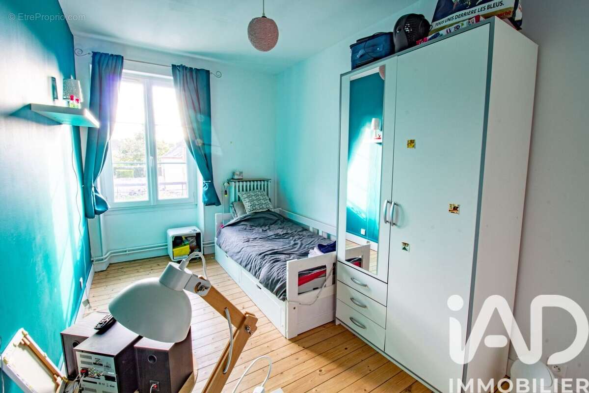 Photo 9 - Maison à CORBEILLES
