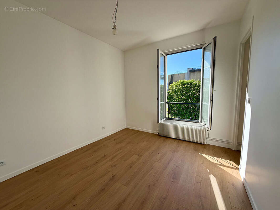 Appartement à LIMEIL-BREVANNES