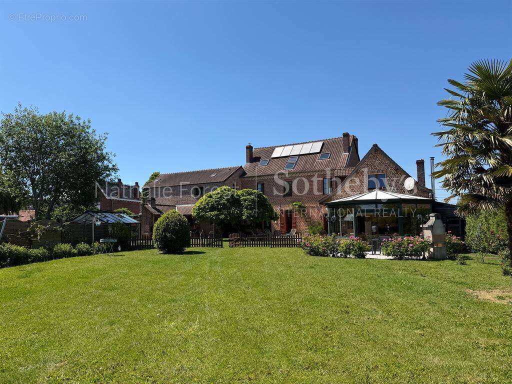 Maison à LA COUTURE