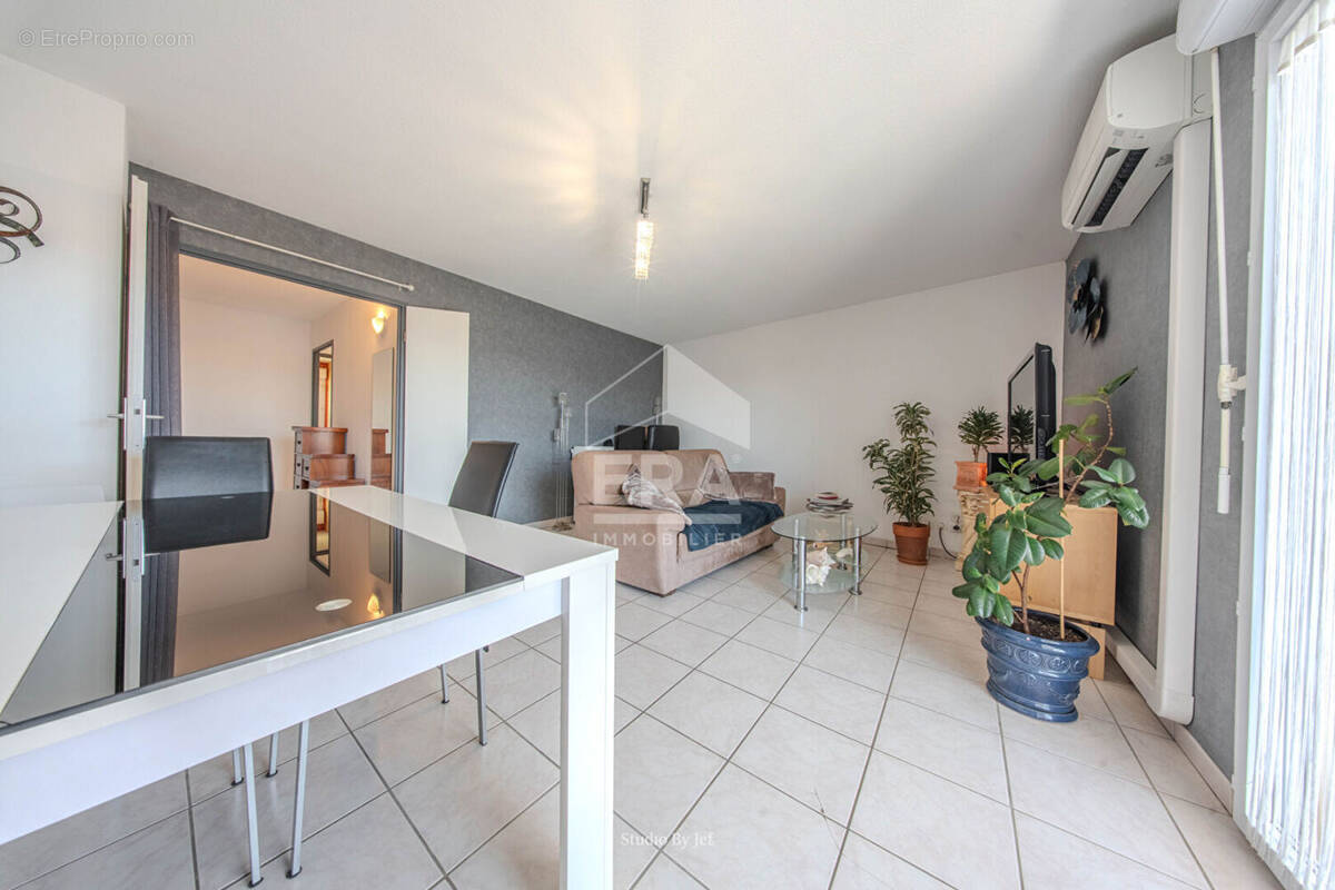 Appartement à BRUGUIERES