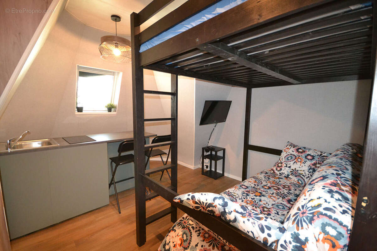 Appartement à PARIS-10E