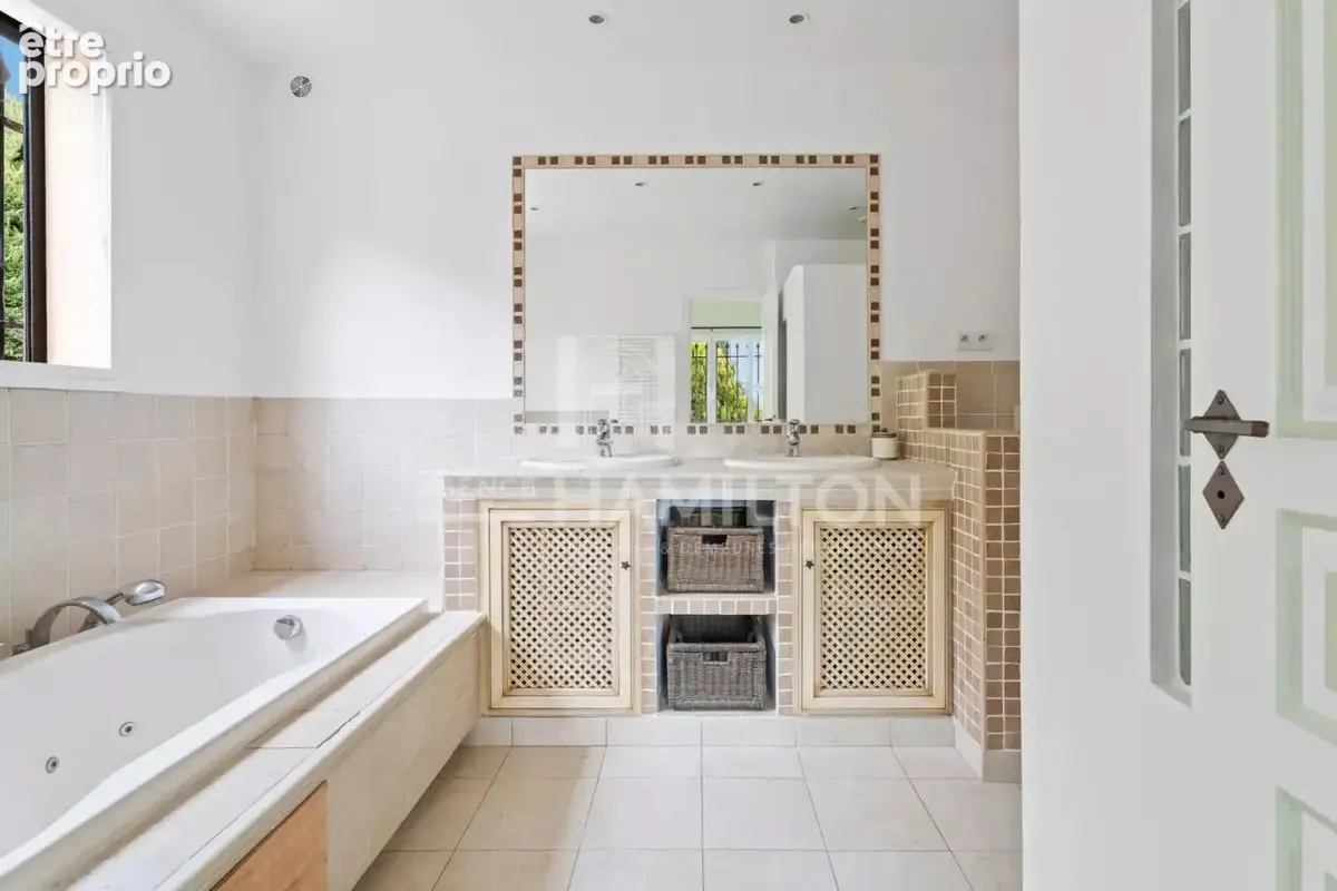 Vente urgente-Vue Panoramic mer, villa contemporaine, piscine, - photo 10