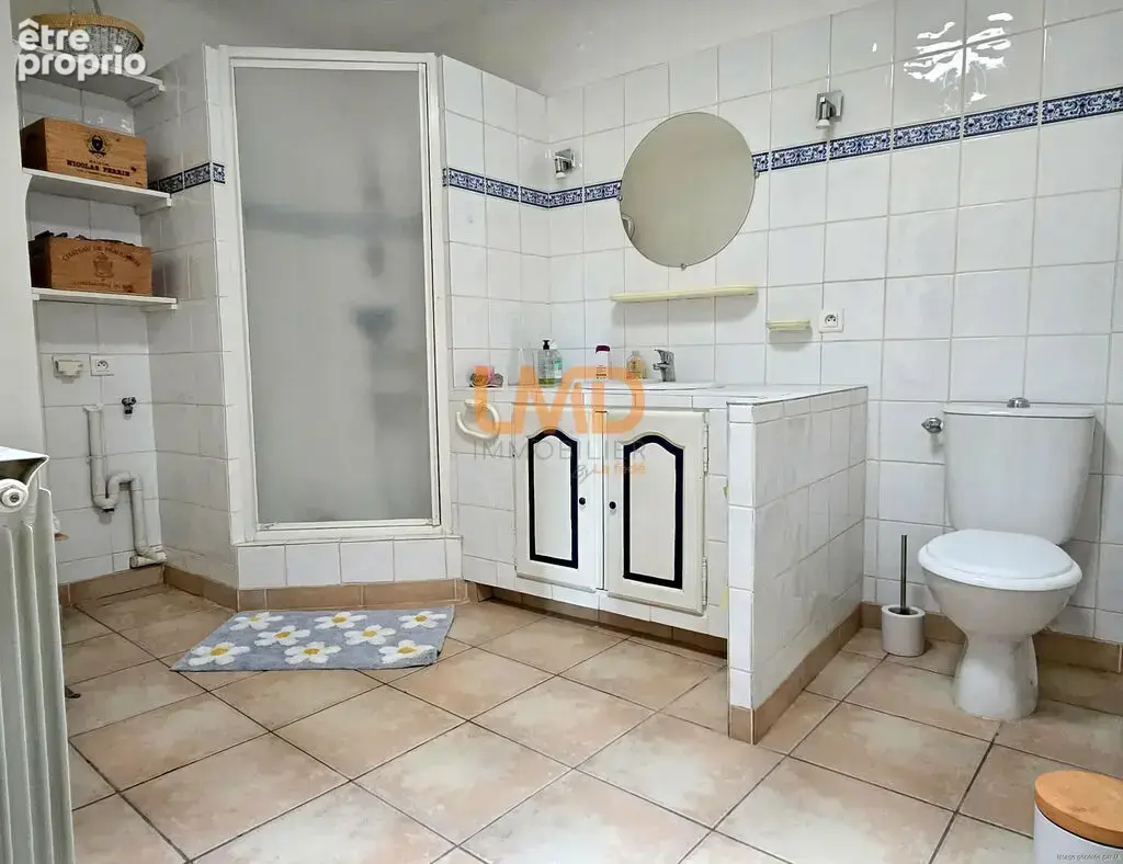 Maison avec appartement indépendant, garage et terrasses, vue Al - photo 20