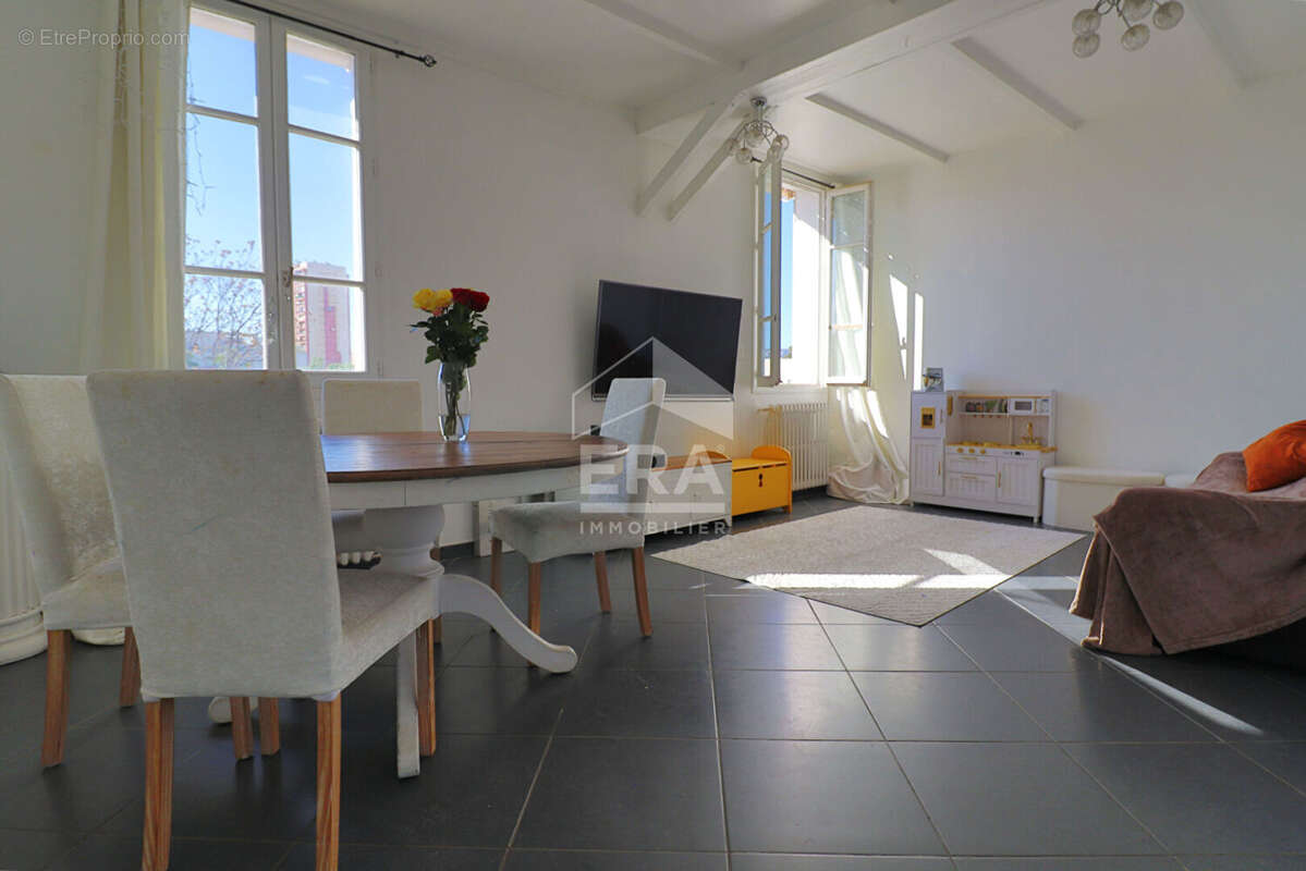 Appartement 55m² à marseille 10e arrondissement - photo 2
