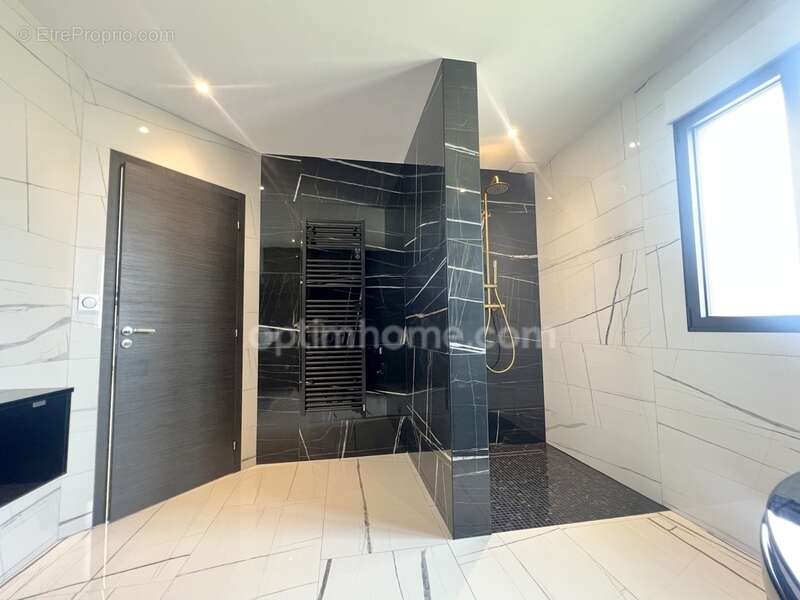 Maison récente 115 m² – 3 chambres – Terrain 762 m² – Noyers-sur-Cher – Aucun travaux - photo 12