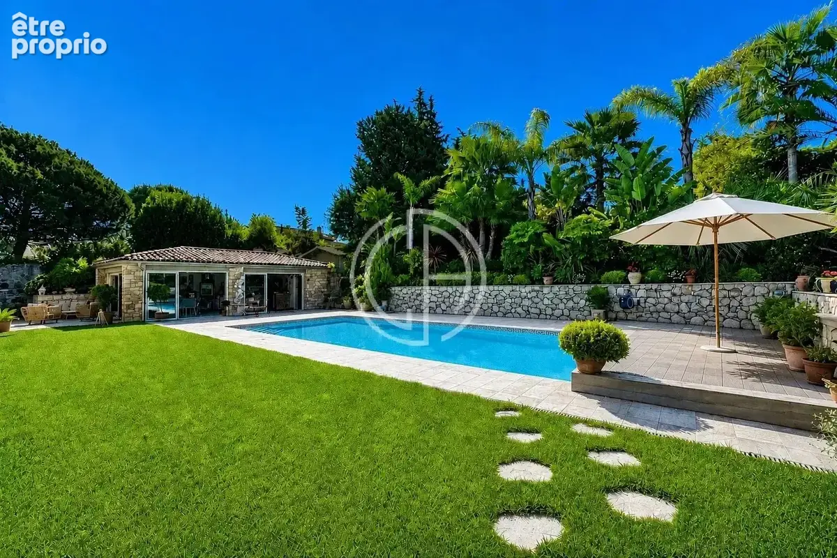 Maison à MOUGINS