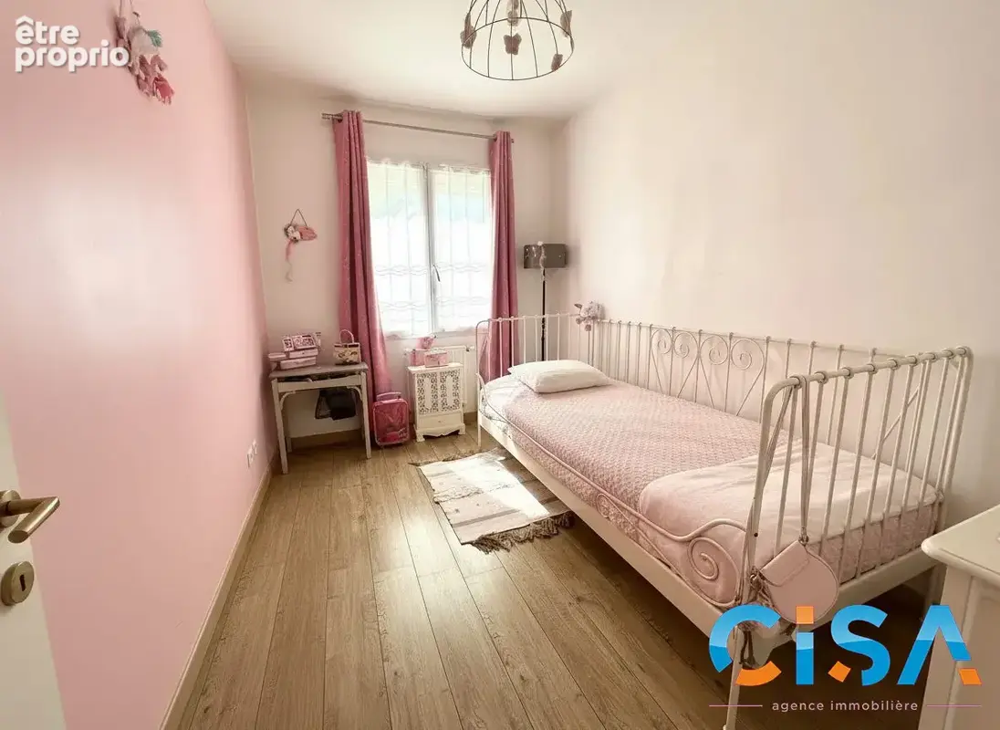 Maison 5 pièces 85 m² à vendre à Chambly (60230) - photo 5