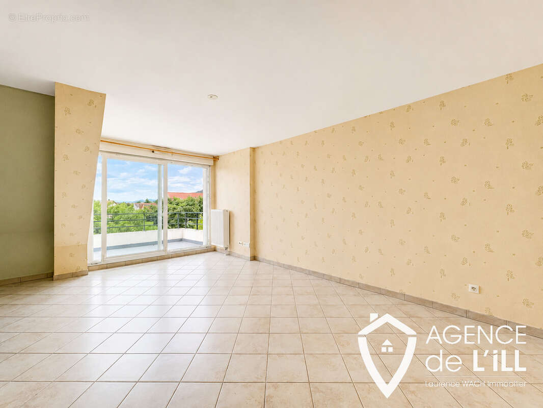 Appartement à CHATENOIS