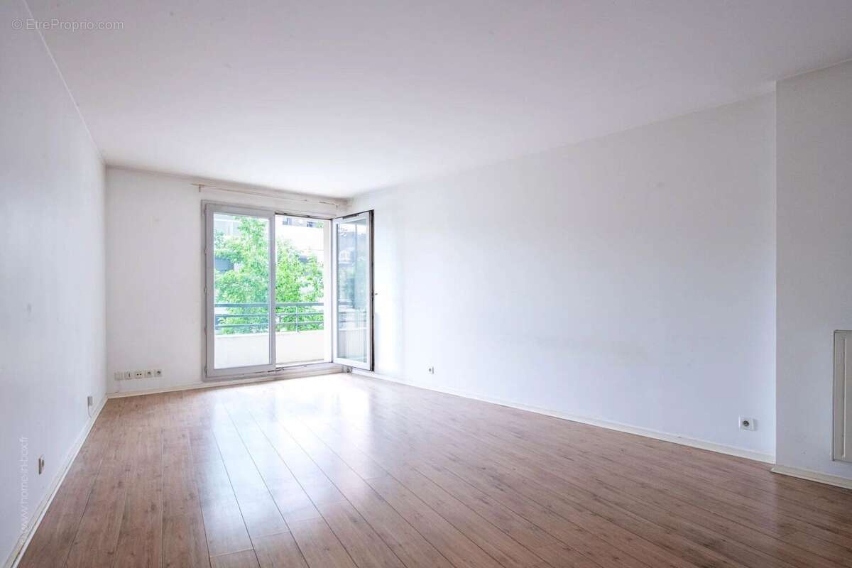 Appartement à COLOMBES