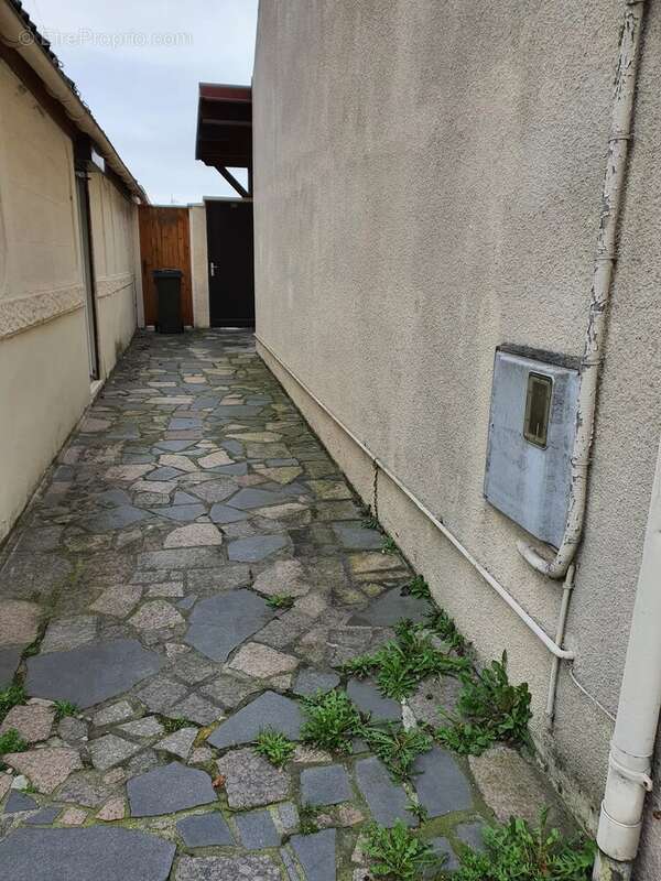 Maison à LOURCHES