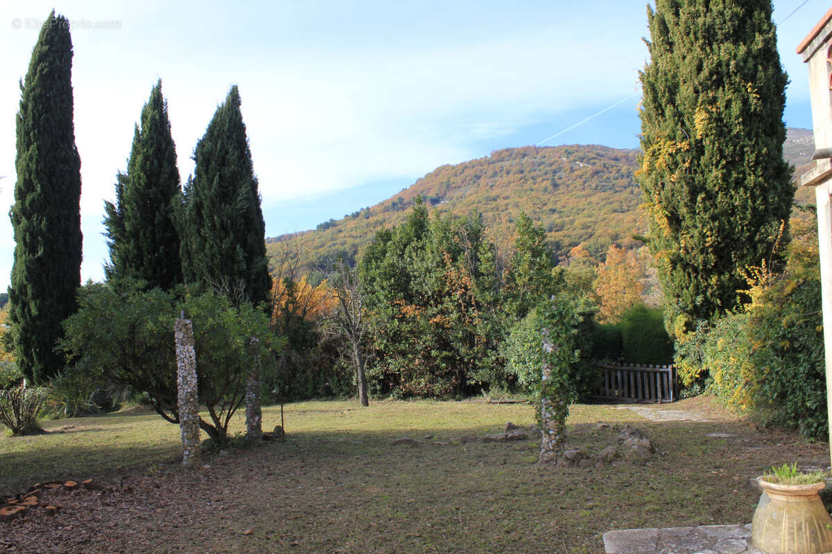 Vence - terrain à bâtir - 2034m2 - photo 3