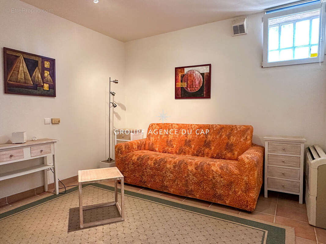 Maison à LES ISSAMBRES