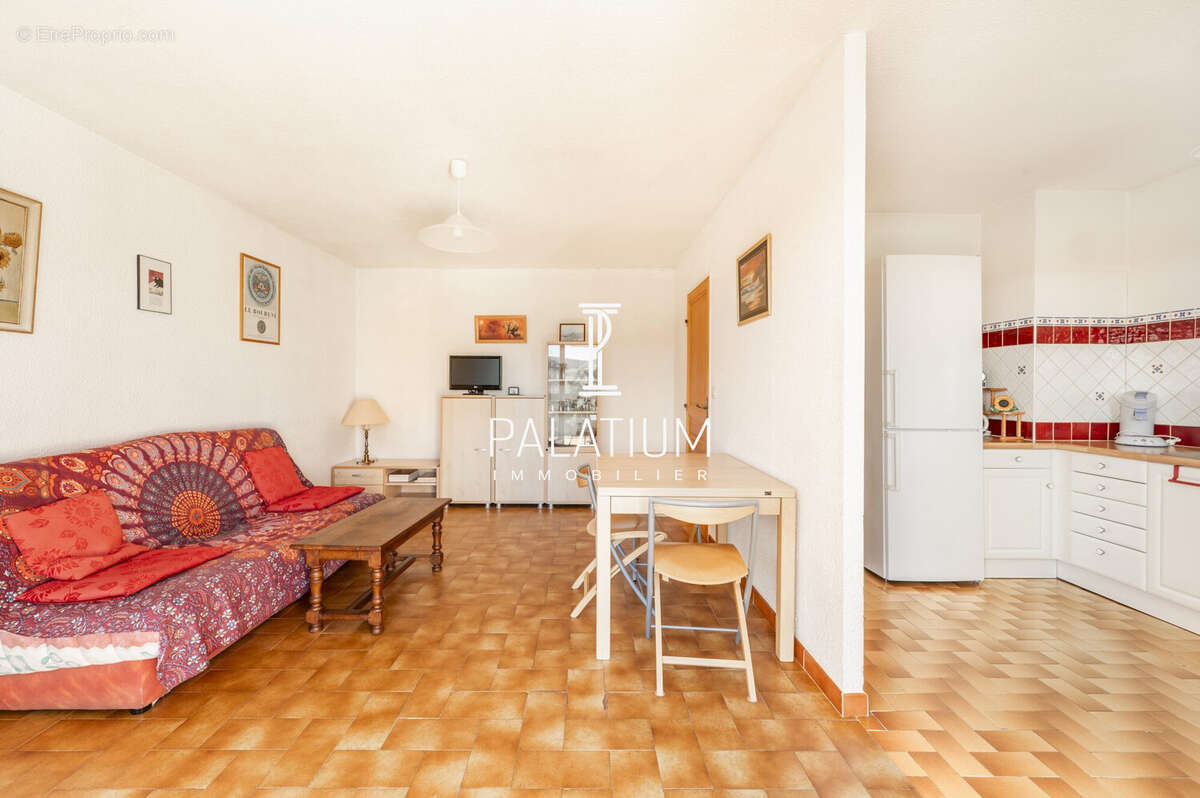 Appartement 51 m² à Greoux-Les-Bains  - photo 4