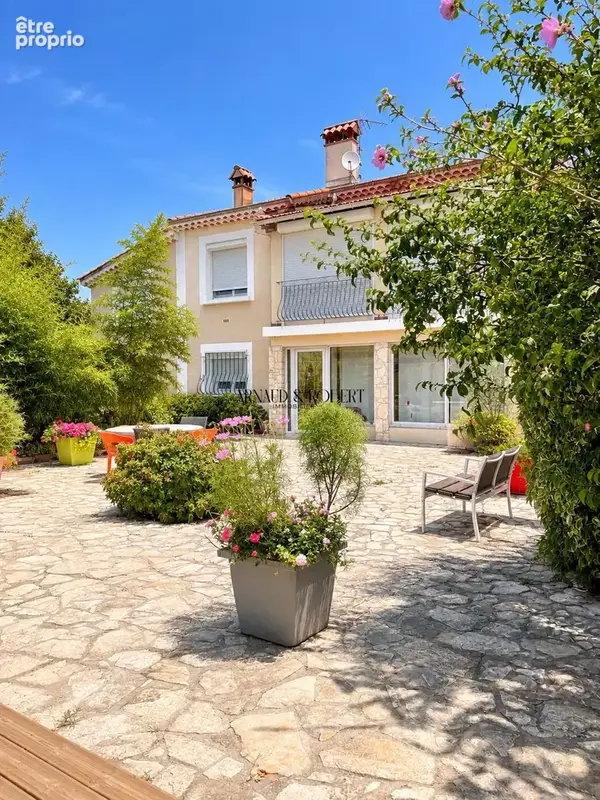Maison 9 pièces 181 m² à vendre à Savasse (26740) - photo 4