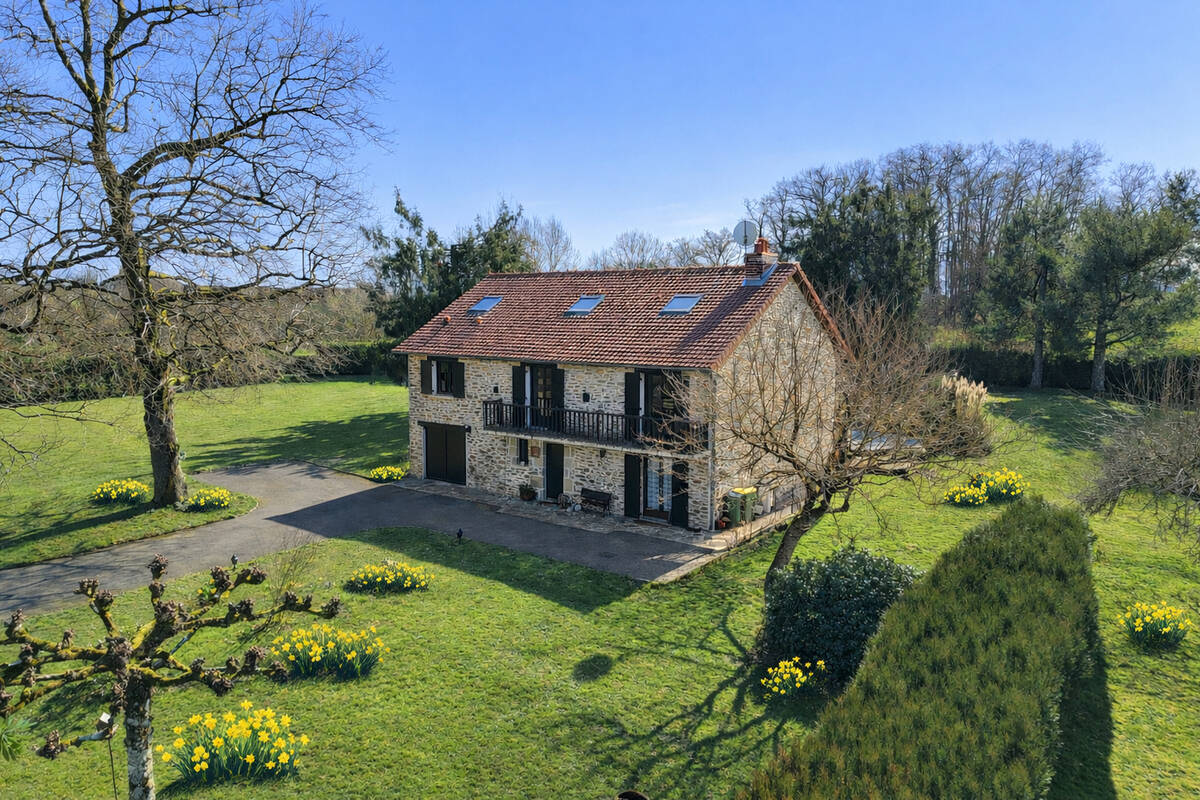Maison à FOLLES