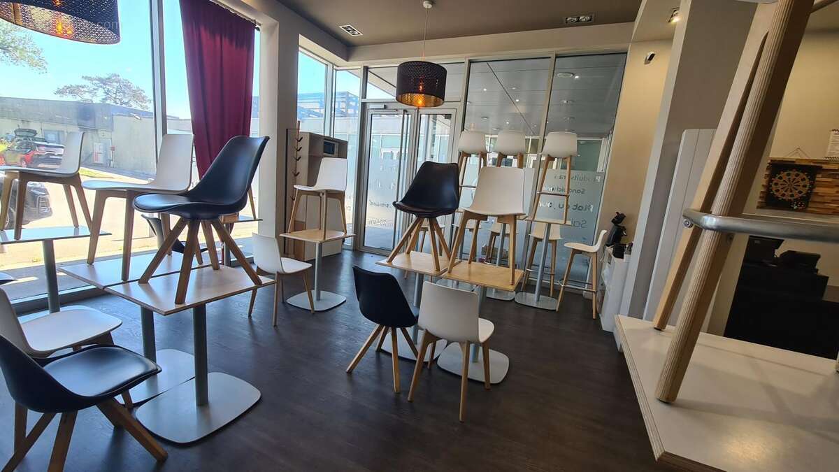 Commerce à SAINT-HERBLAIN