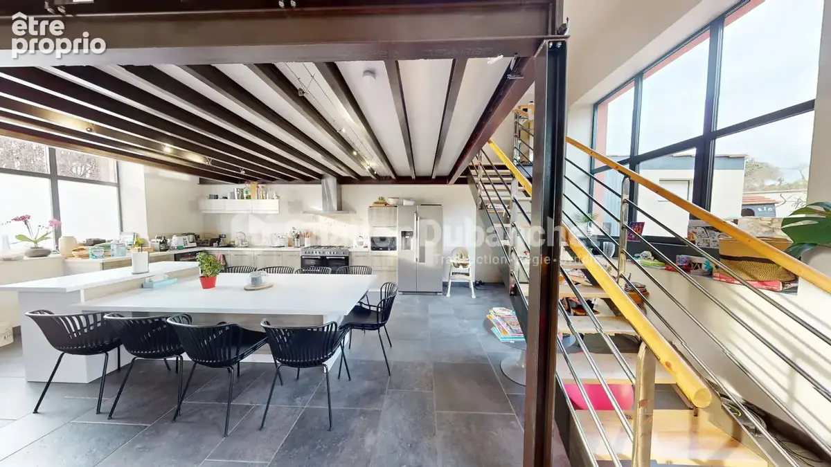 Maison 5 pièces 227 m² à vendre à Panissieres (42360) - photo 5