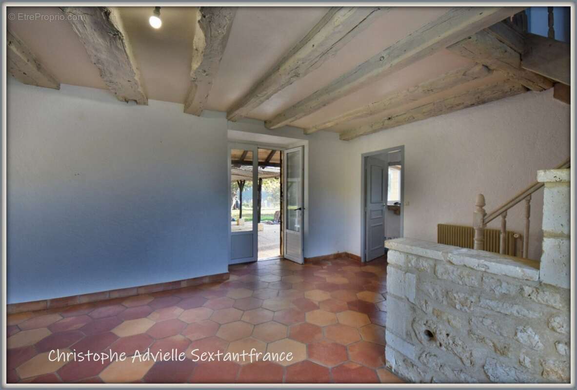 Périgourdine en pierres, rénovée, 3 chambres et un bureau sur terrain de 1820 M2 environ - photo 16