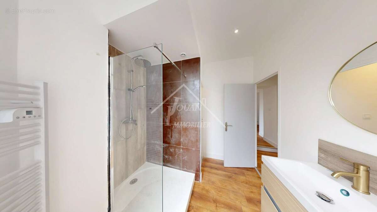 Appartement à VICHY