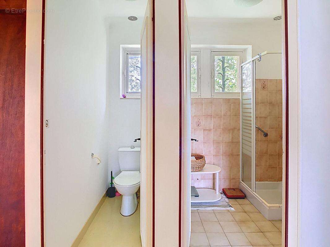 Maison à BEYNAC-ET-CAZENAC