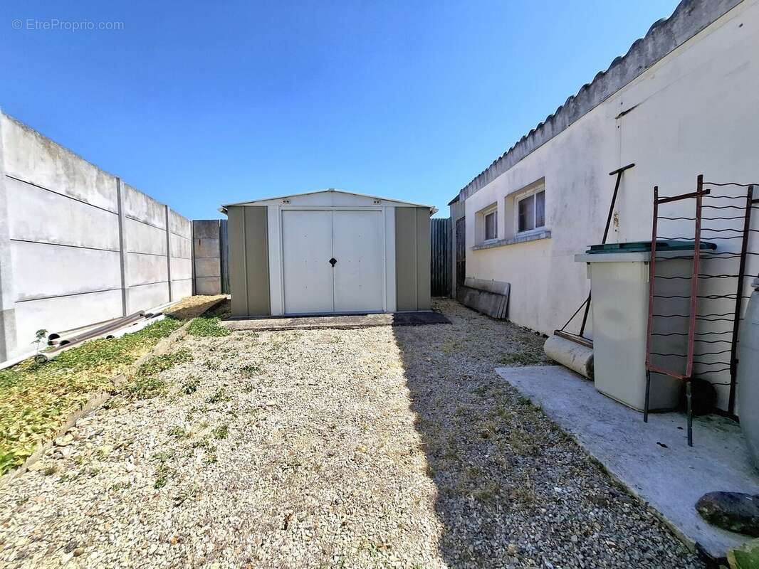 Maison à MARESCHE