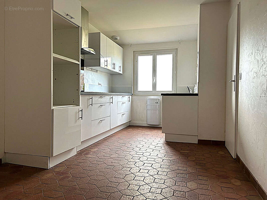 Maison à BOISSY-L'AILLERIE