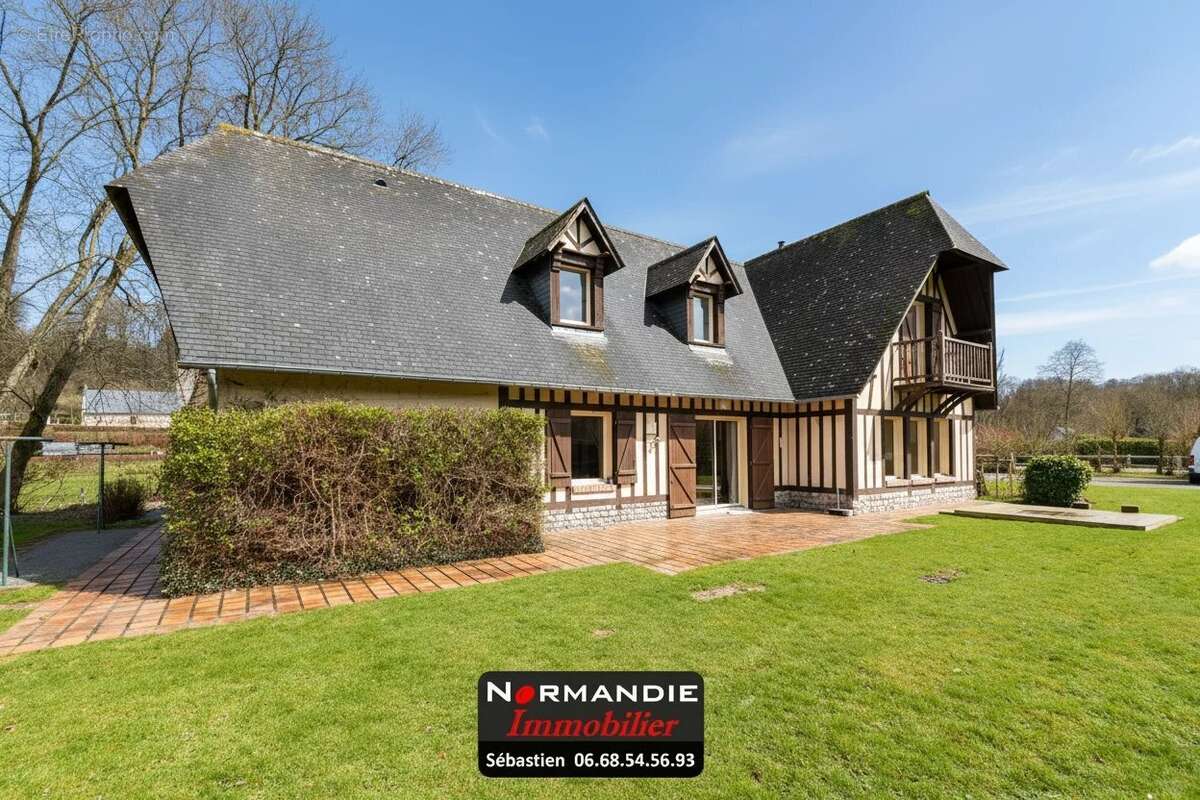 Maison à CANY-BARVILLE