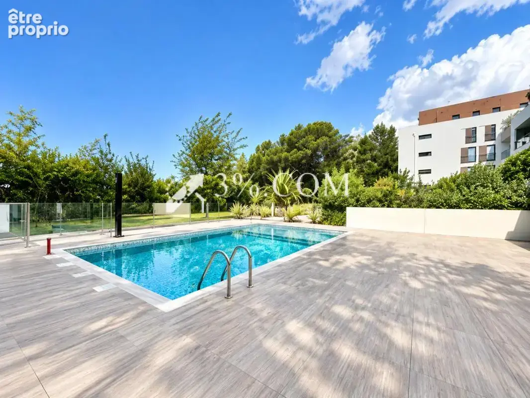 Saint-raphaël  a vendre beau 2 pièces de 54 m2 avec grande t - photo 9