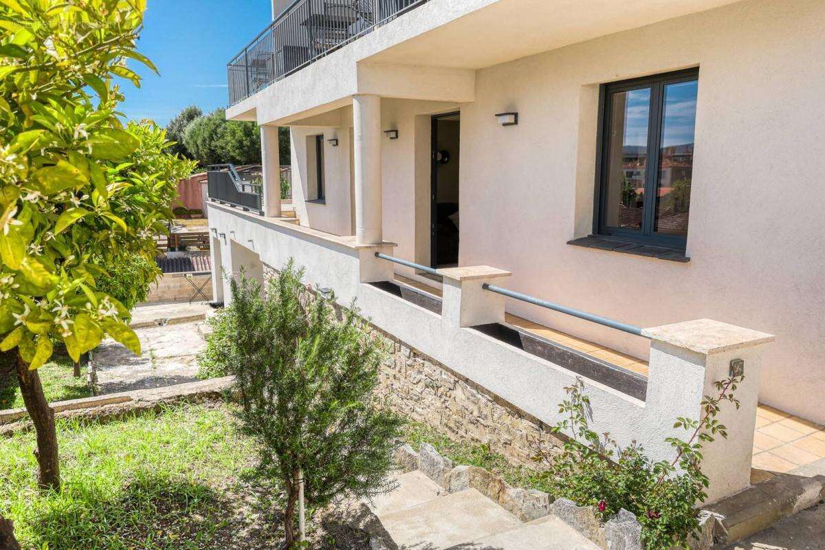 Appartement à LE LAVANDOU