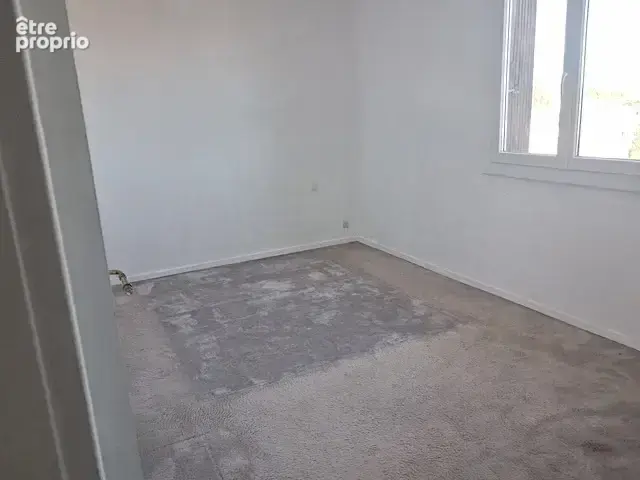 AVIGNON : Appartement T2 - photo 8