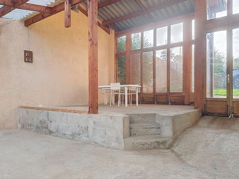 Maison à LA VINEUSE