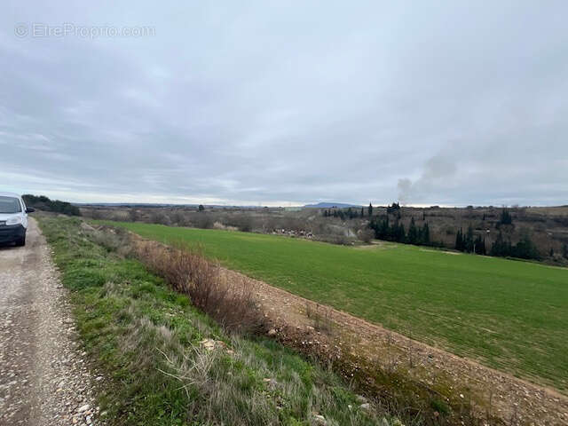 Terrain à RIEUX-MINERVOIS