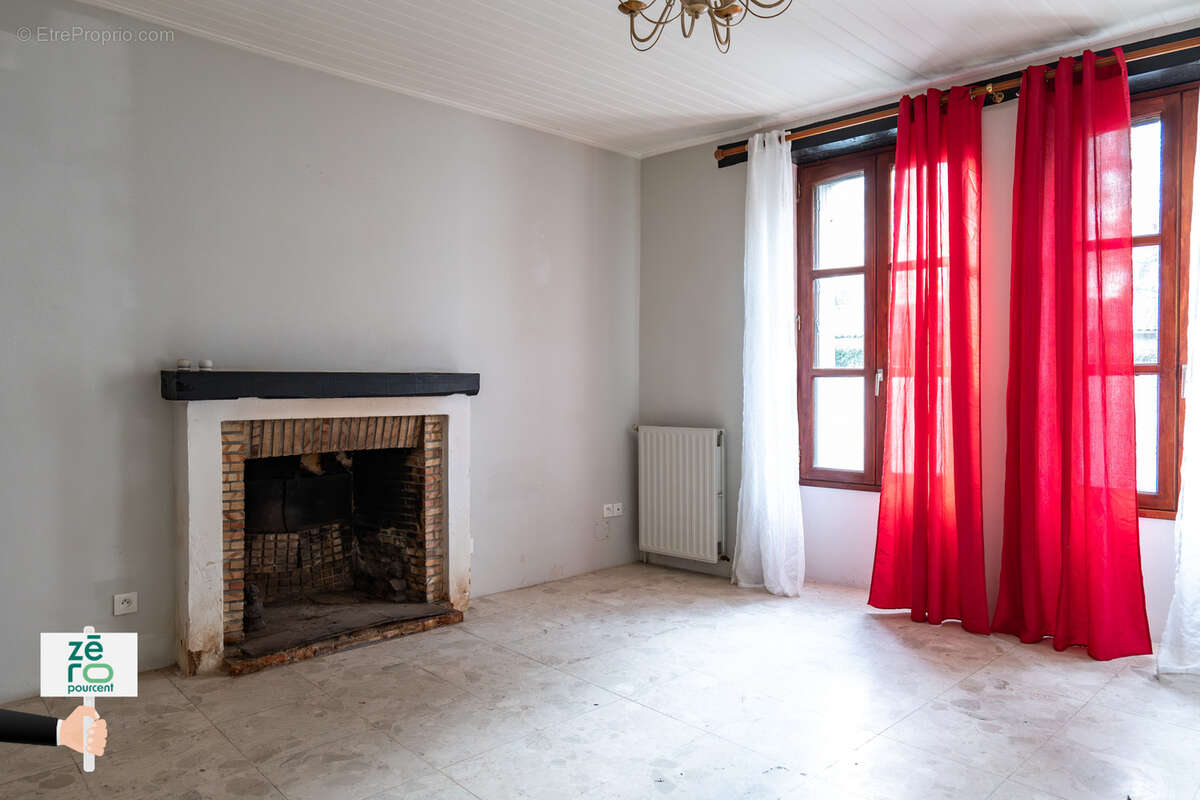 Maison à LE LOROUX-BOTTEREAU