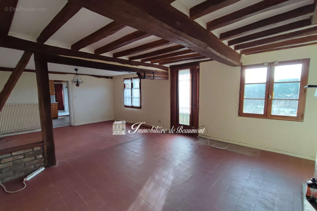 Maison à BEAUMONT-LE-ROGER