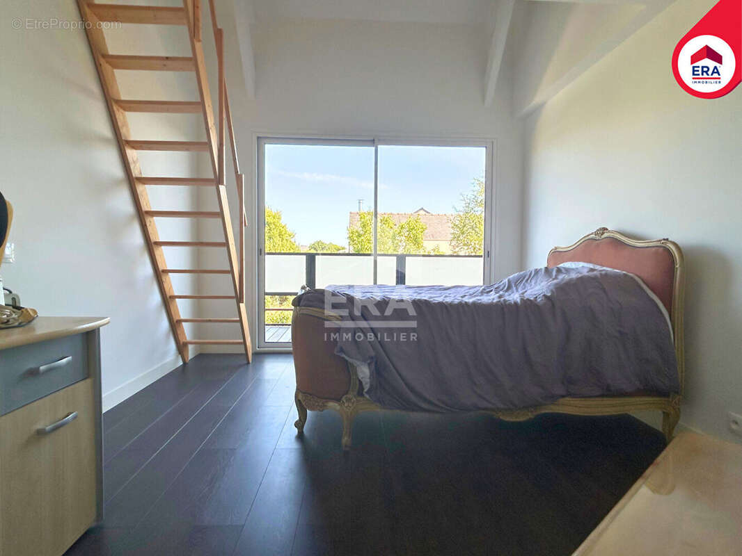 Maison à MONTGERMONT