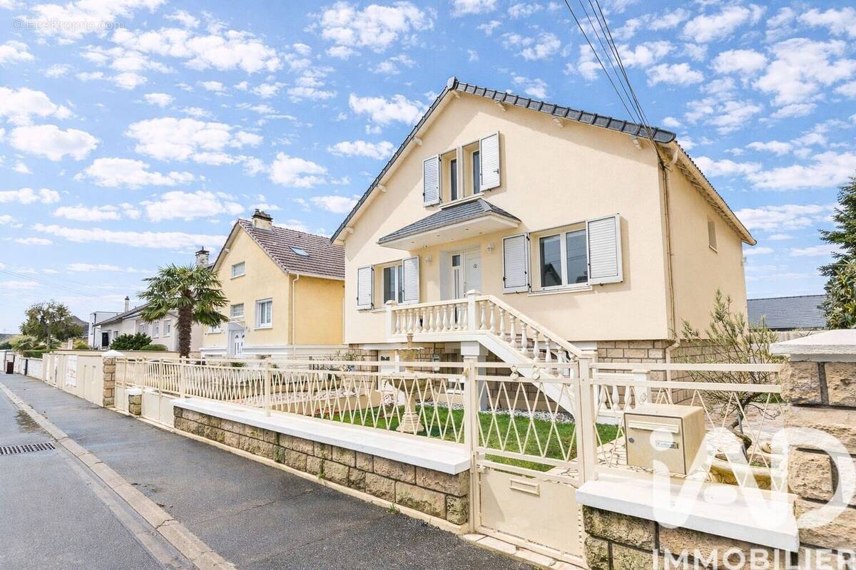 Photo 1 - Maison à MORANGIS
