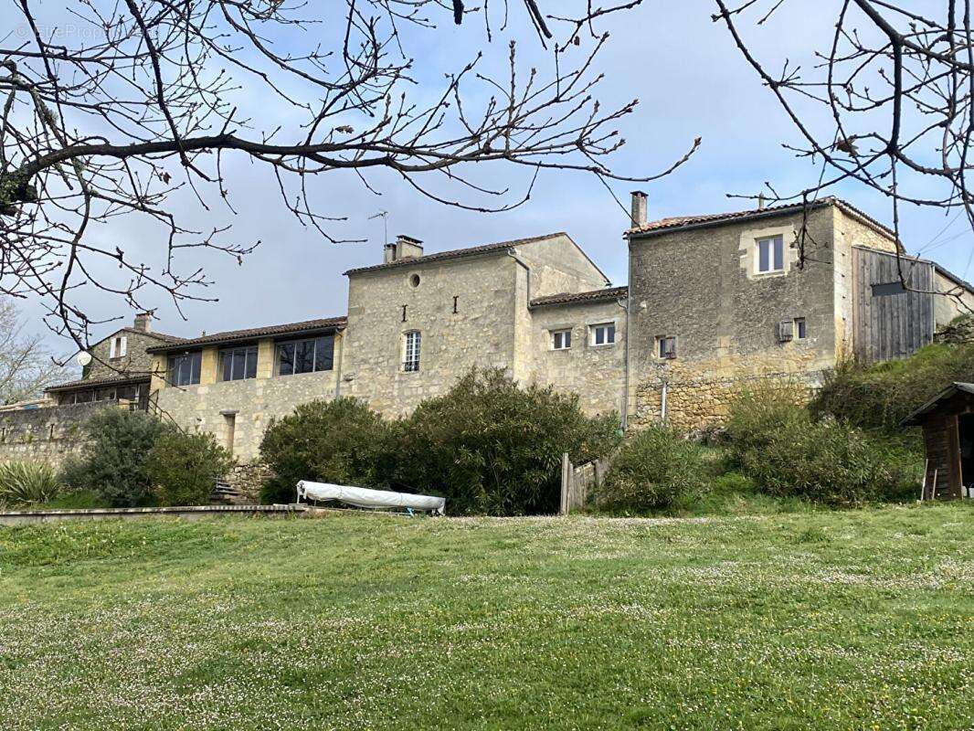 Maison à SAINT-PEY-DE-CASTETS